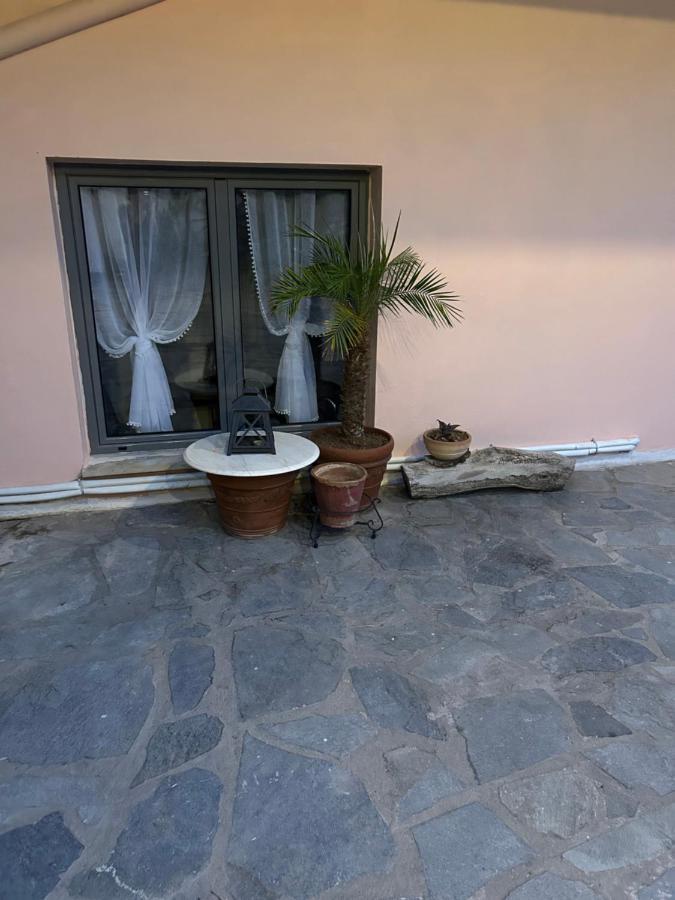 Paola'S Apartment Near Athens Airport Spáta Exterior foto